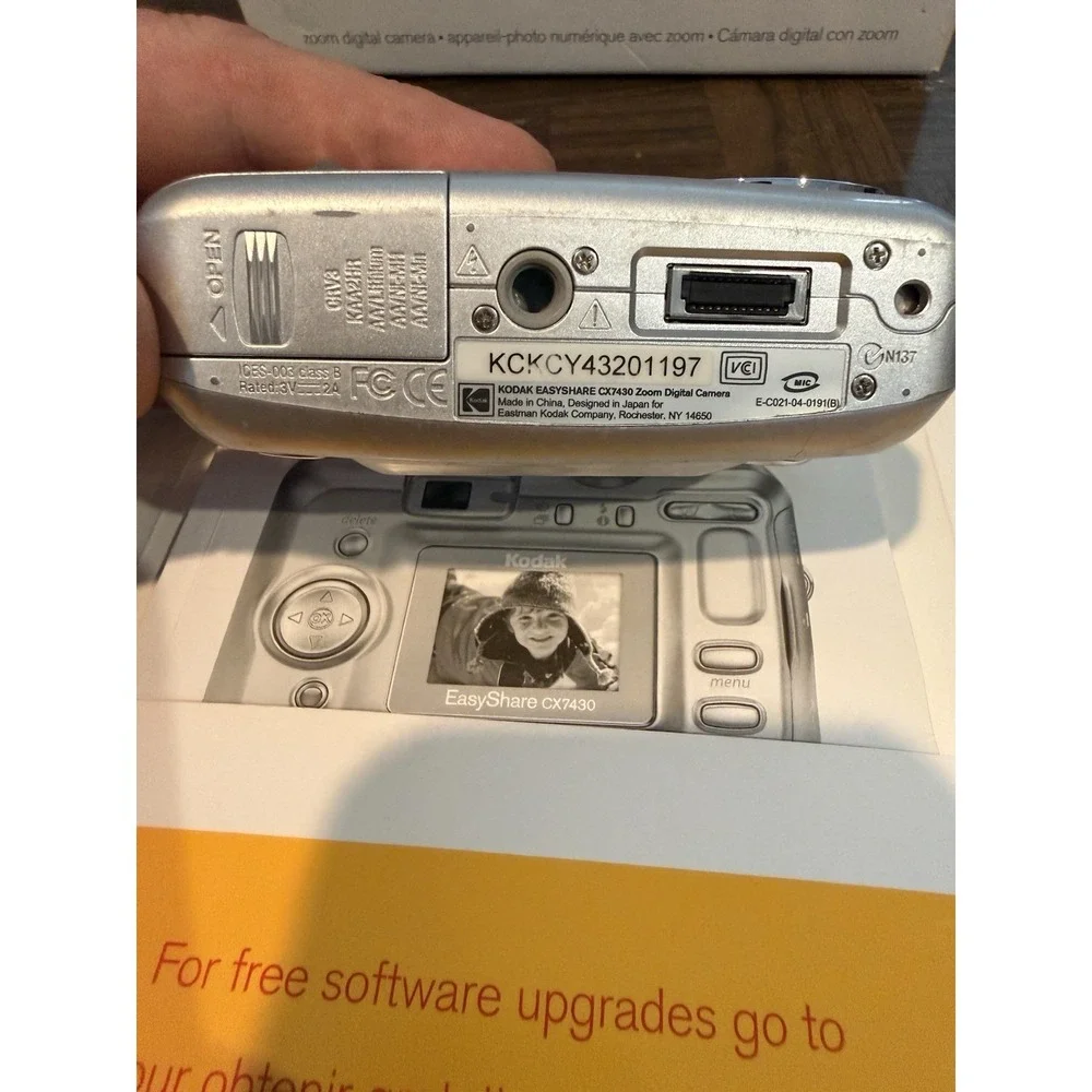 Kodak EasyShare CX7430 4MP Digital Camera CIB Parts Repair Lens Error AS-IS Box